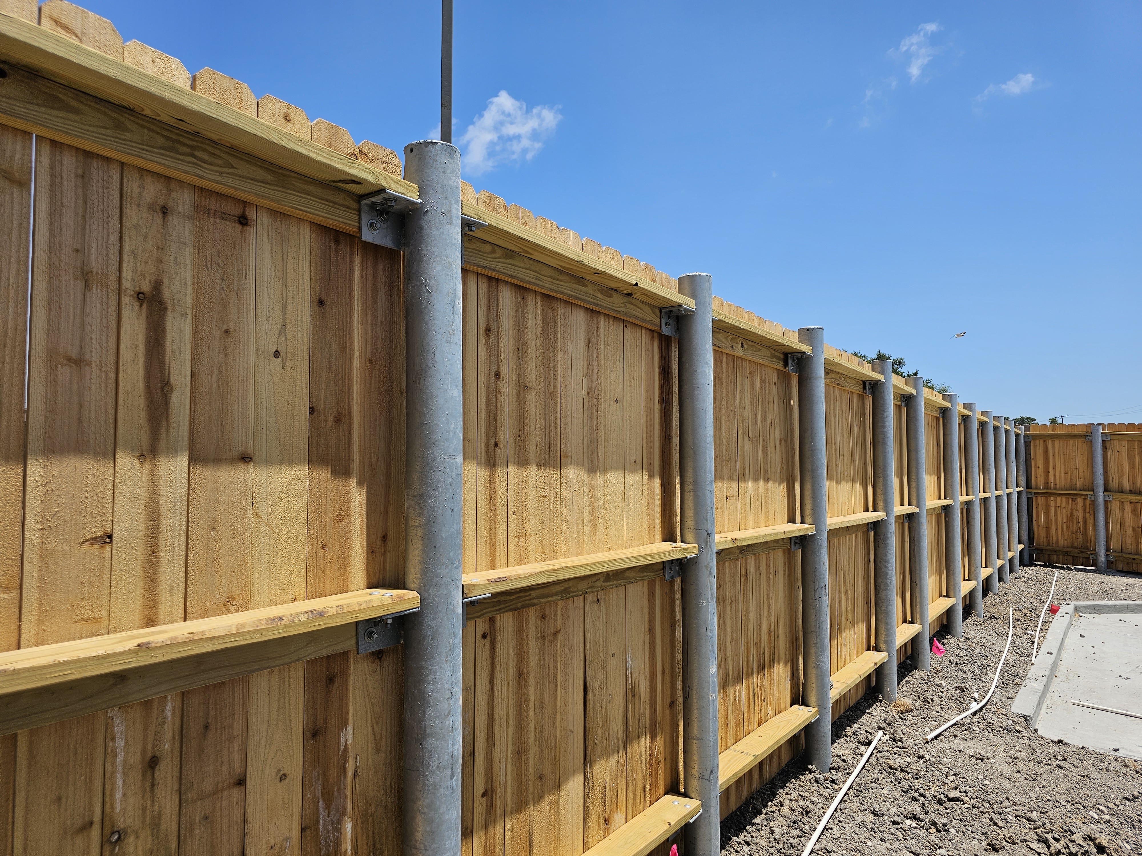 Fence contractor in Aransas Pass, TX